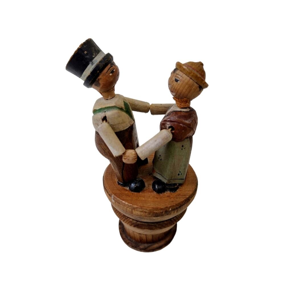 Vintage ANRI Italian hand carved "Dancing Couple" bottle stopper-Rare